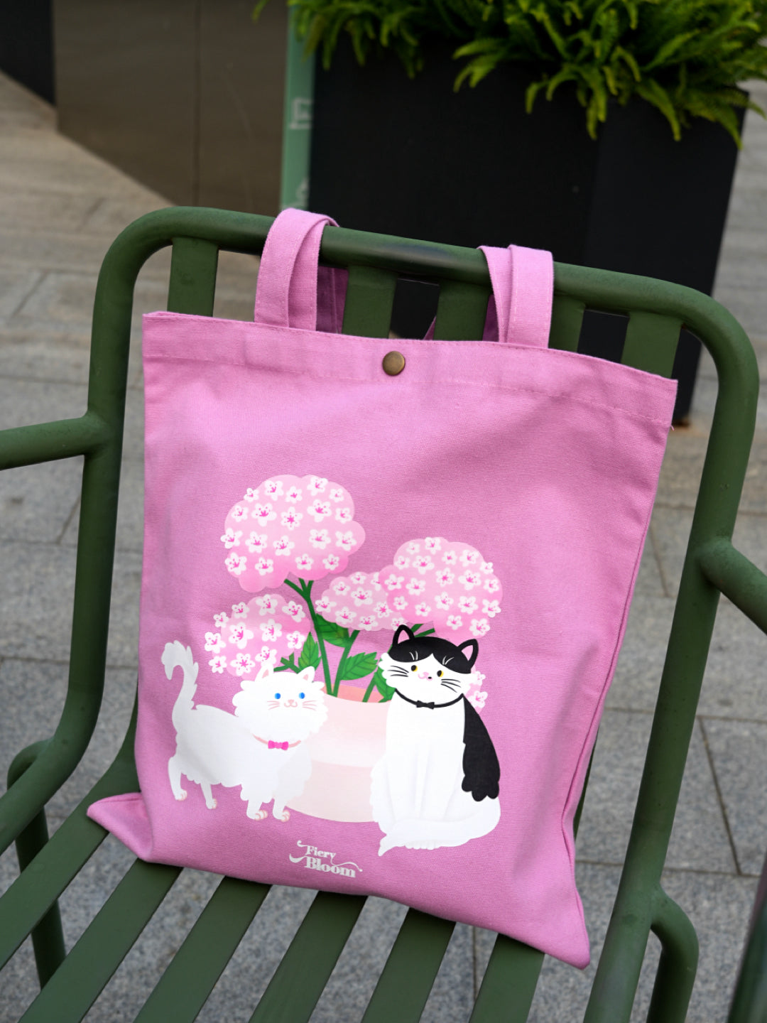 Charming Cats and Dogs Flowers Canvas Bags